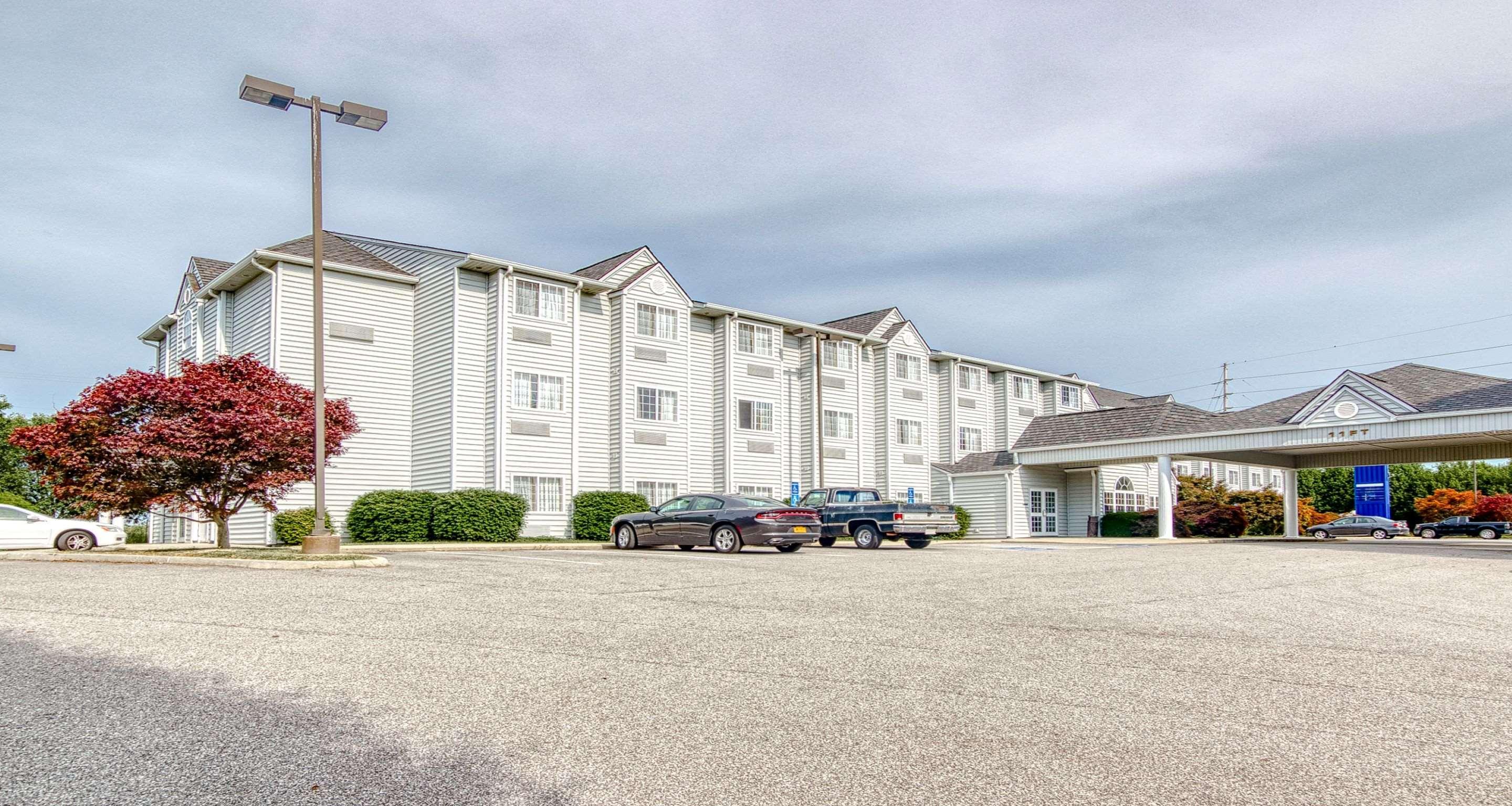 Surestay Hotel By Best Western Christiansburg Blacksburg Exterior photo